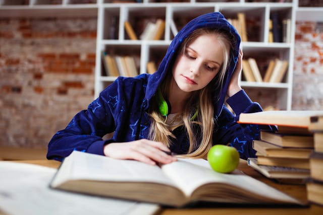 Psiholog Iasi - Sustinerea adolescentului in timpul pubertatii: ghid pentru parinti